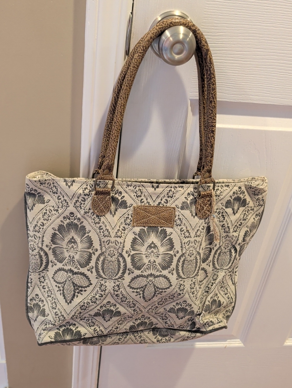 Myra Tote Bag. "Winter Moon"🌝